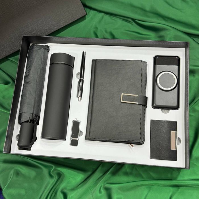 Korporativniy biznes naborla sovga uchun yangi yil ga