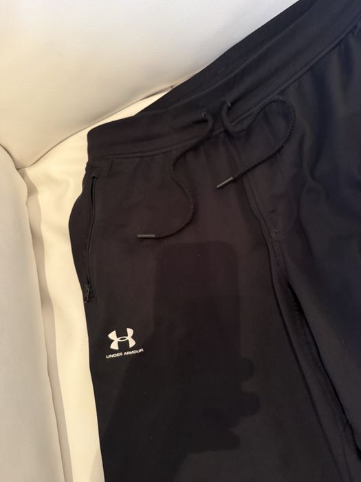 Pantaloni under armour