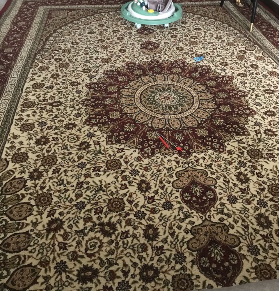 Gilam sotiladi 5.4