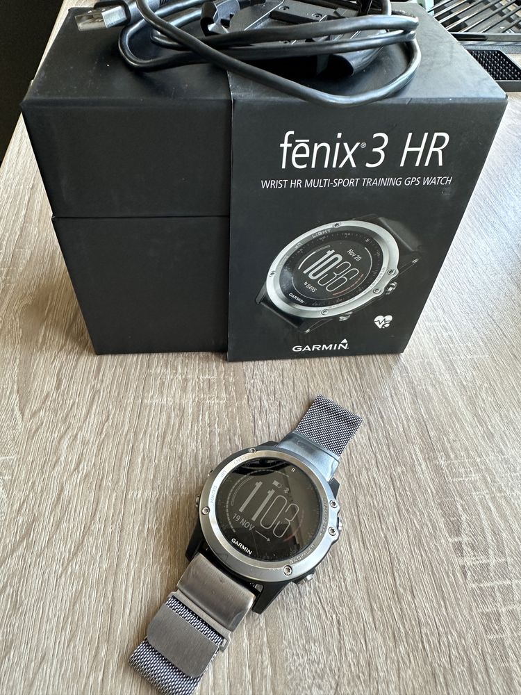 GARMIN Fenix 3 HR - GPS, Barometer, Smart