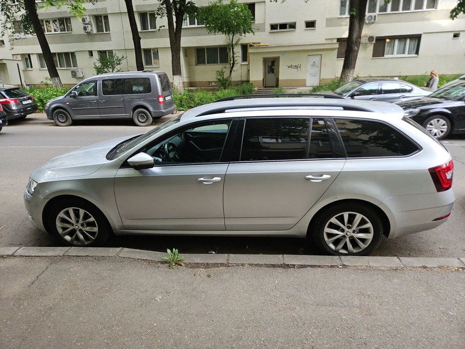 Skoda Octavia Primul proprietar, fara accident, cumparata din România, reviziile la