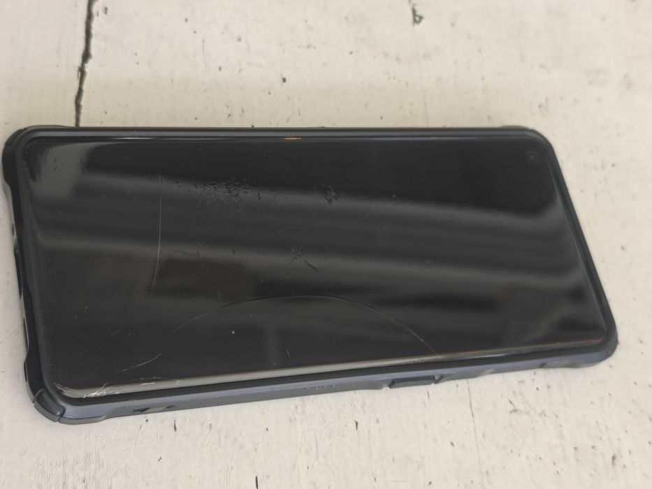 Смартфон (One plus 11 5G)