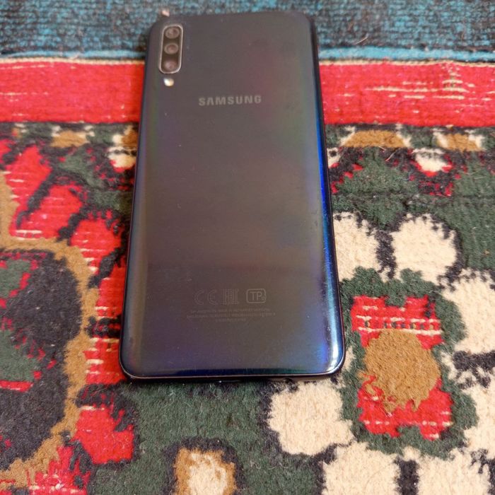 Samsung A50 sotilodi