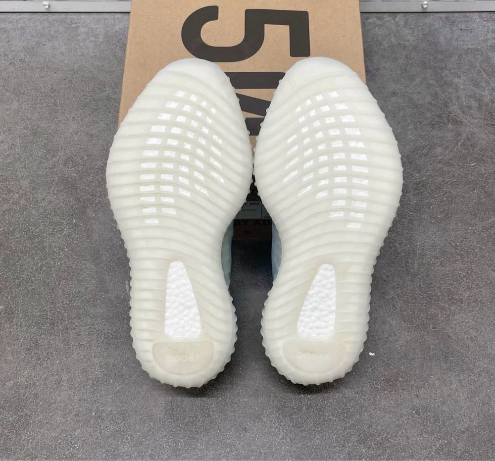 Pantofi Sport Adidas  Yeezy 350 Boost Mono Ice - 100% originali