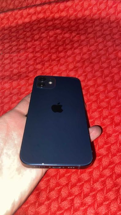 iPhone 12 85% sanatate