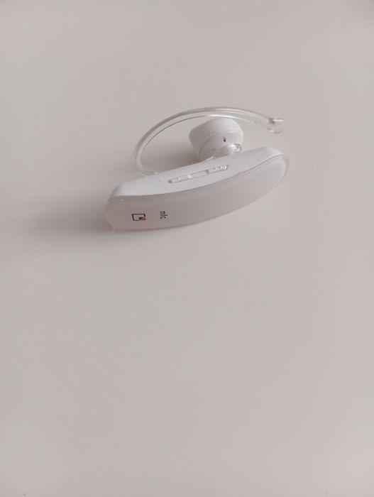 Casca  bluetooth alba V4.0 NFC