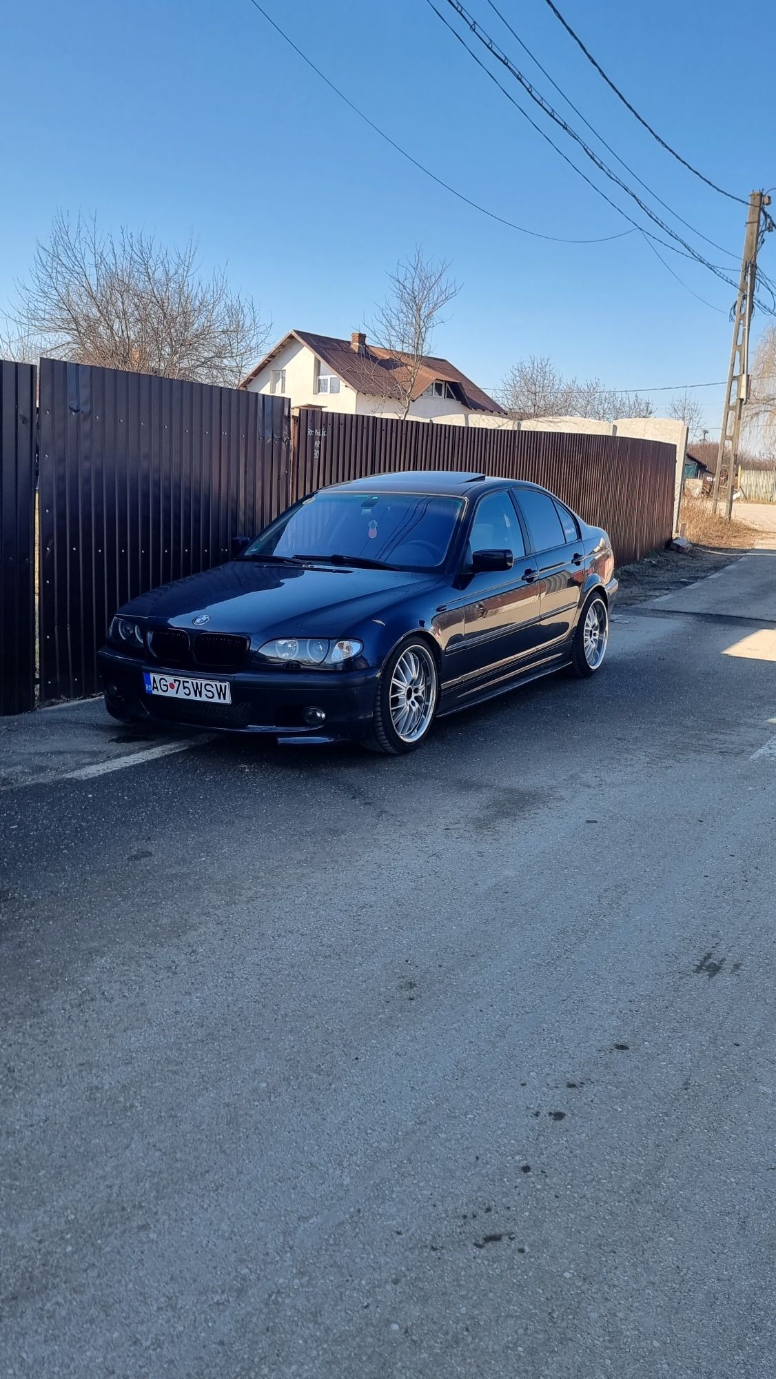 Vând BMW E46 facelift