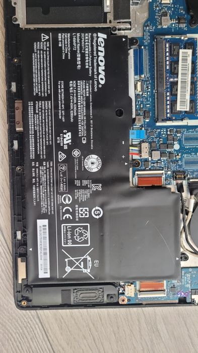 Dezmembrez Lenovo Yoga 3 14 intel i5 5200u