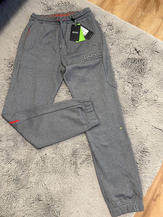 Hugo boss долница