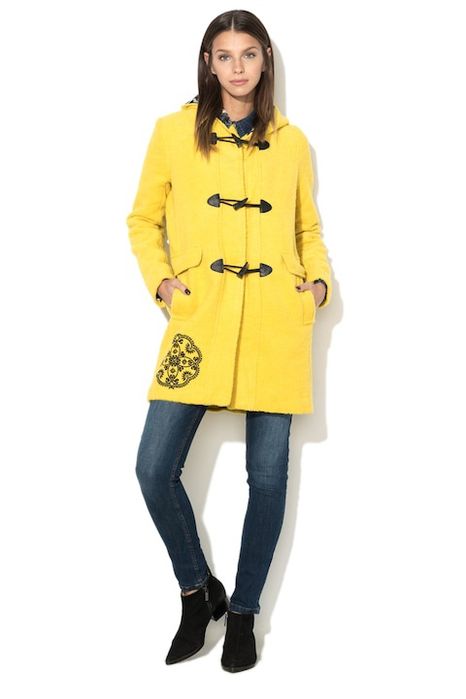 Разкошно вълнено палто Desigual