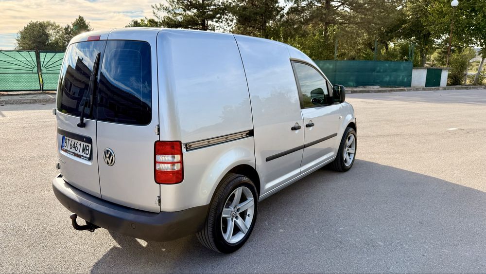 VW Caddy 1.6 TDI 102кс.