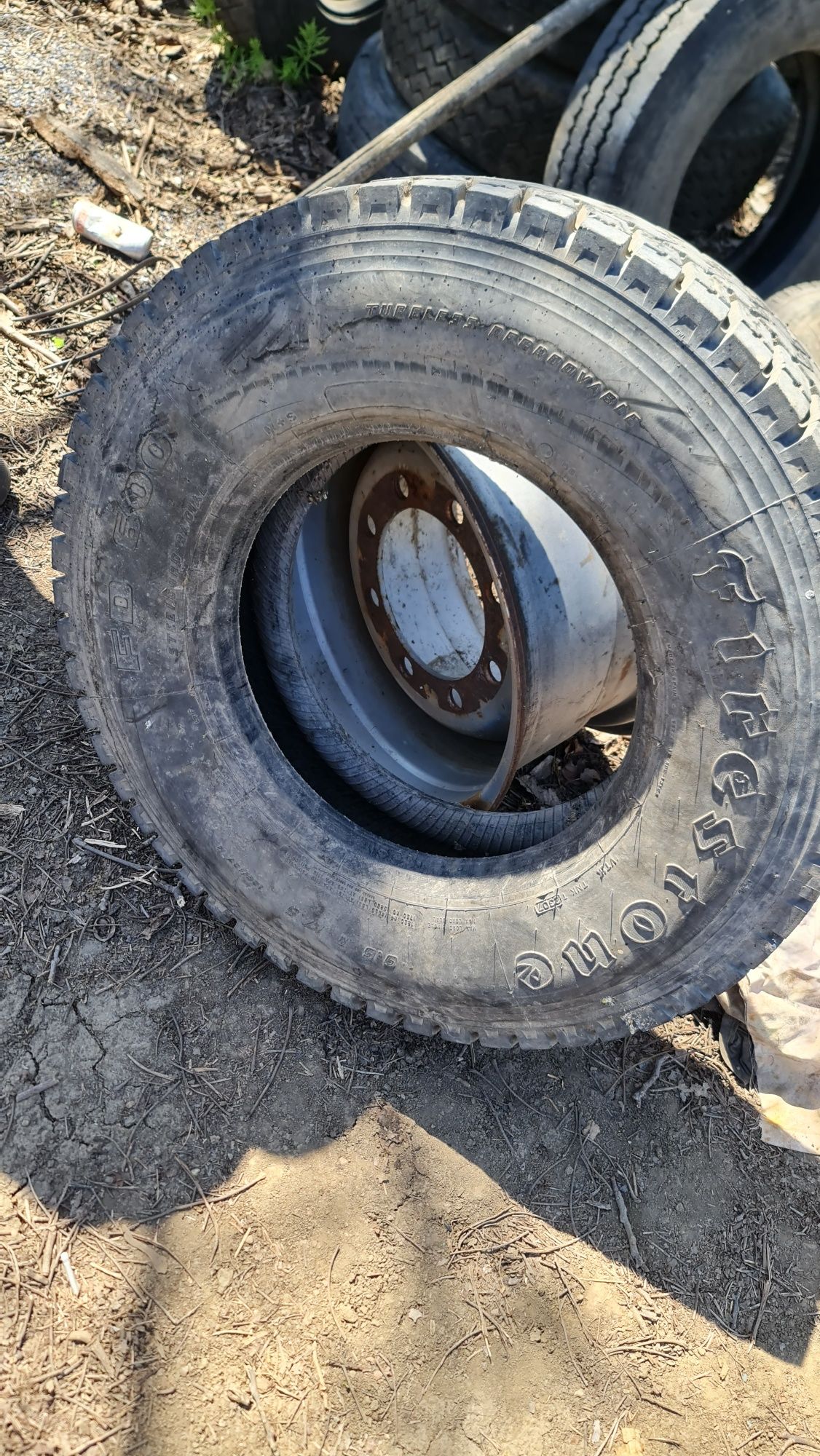 Тежкотоварни гуми  FIRESTONE FD 600  9.5R17.5