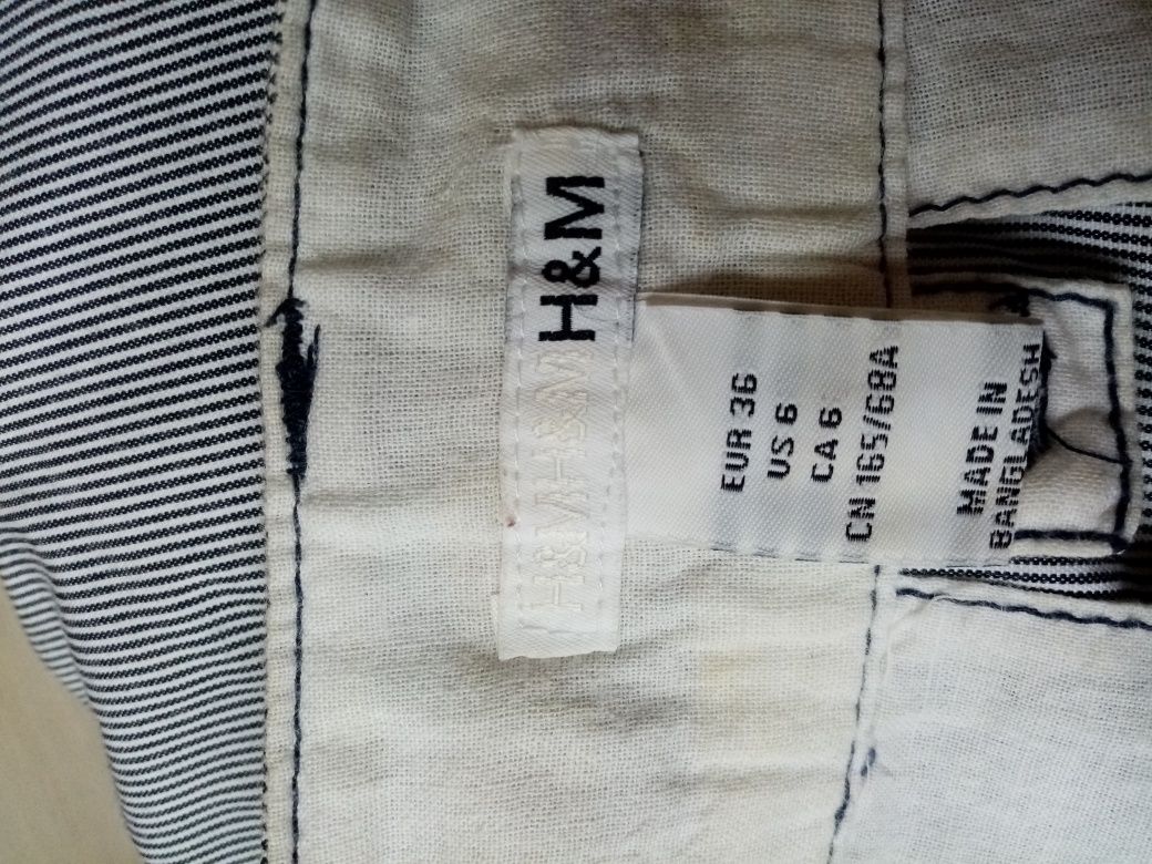 Vând fusta H&M mărime S