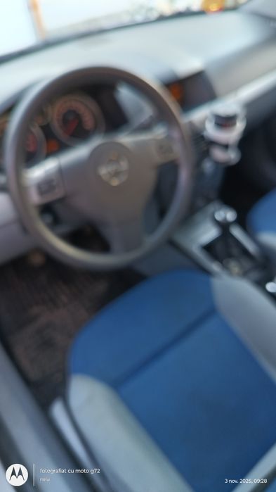 Vând Opel Astra h