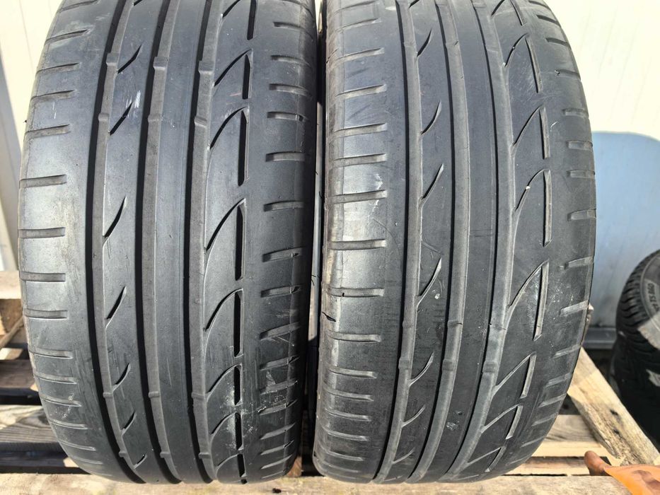 225/45/17 Бриджстоун ДОТ 2015 г