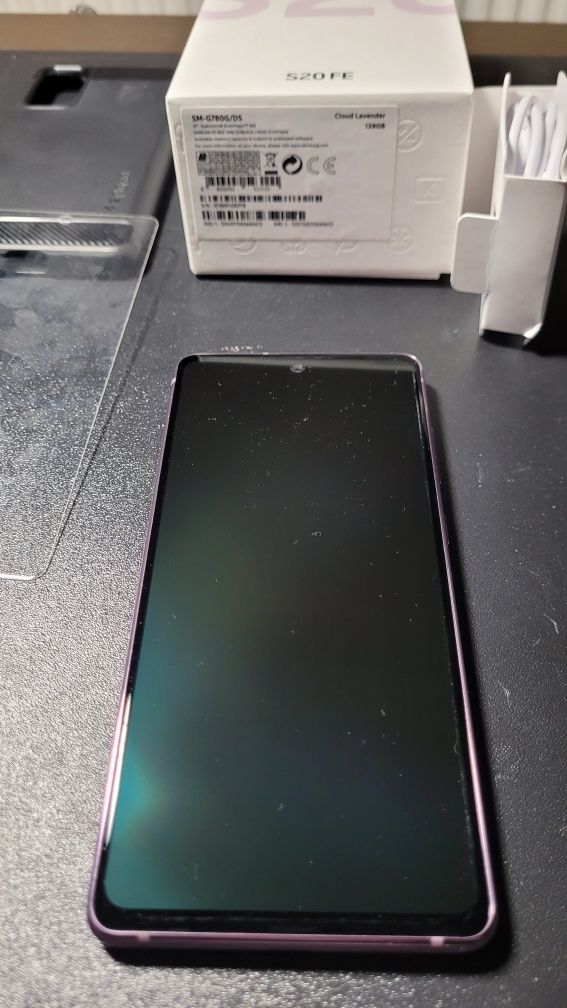Samsung S20 FE violet impecabil dual sim