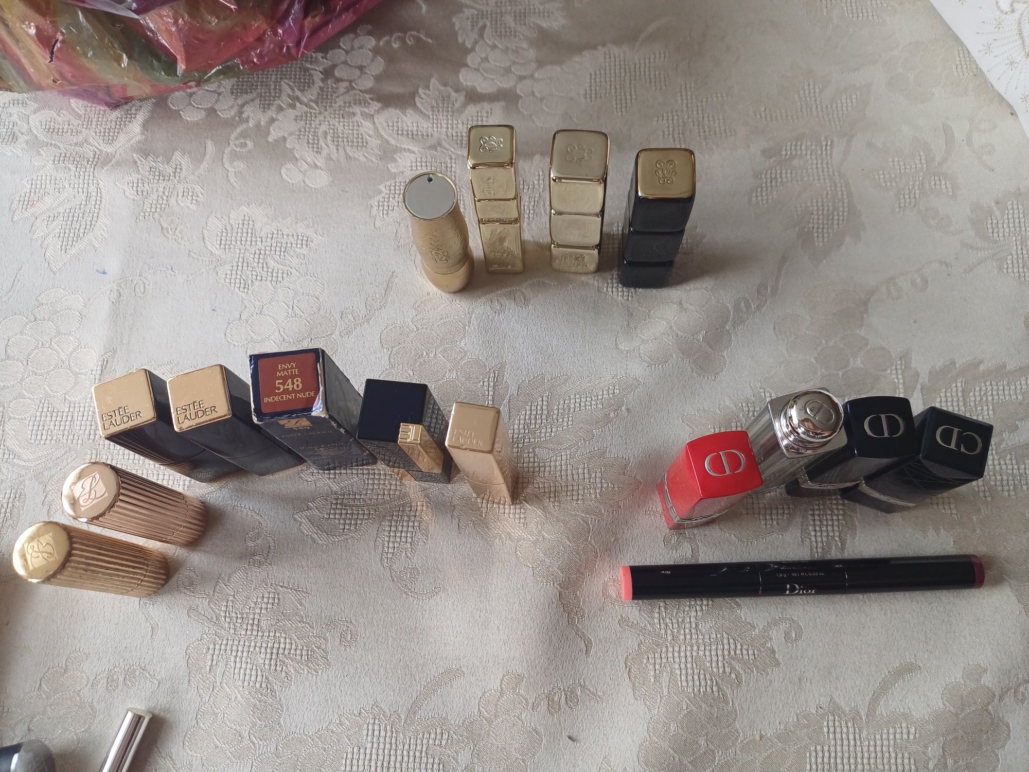 Сенки и червила Lancome, Dior, Estee Lauder
