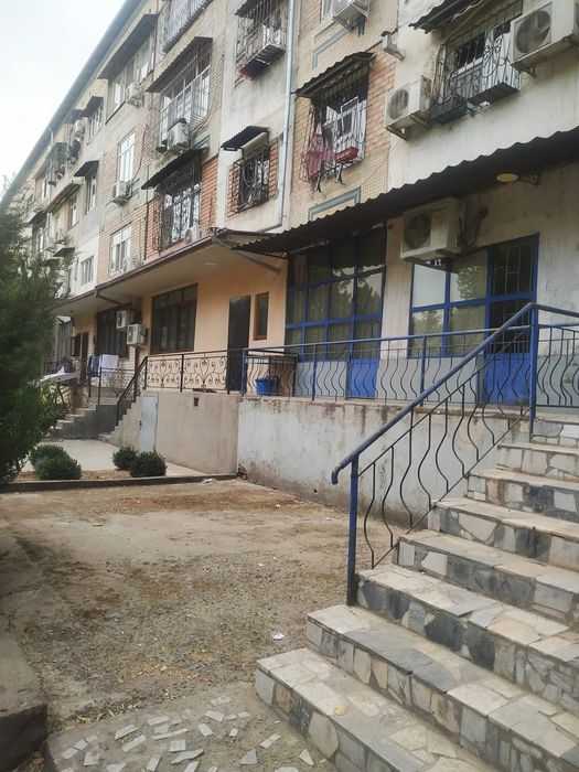 Arenda Yunusobod 6 Alfraganus 3/1/4  ofis 70m2