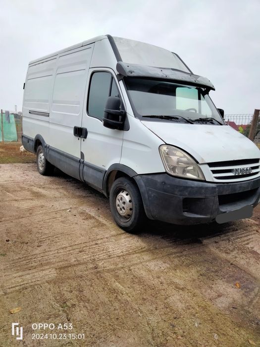 Vând Iveco daily 2.3 diesel