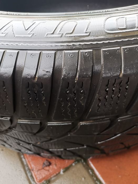 Anvelope iarna Dunlop