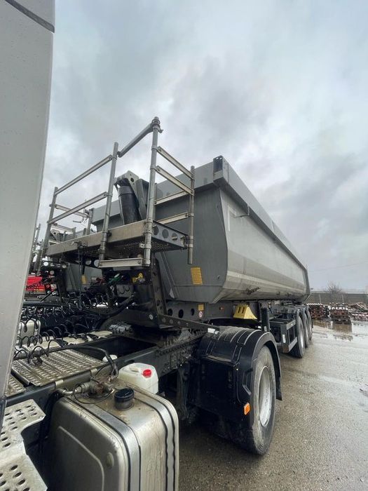 Schmitz Cargobull Semiremorca Basculabila Schmitz Cargobull 27 mc  2020   6900kg