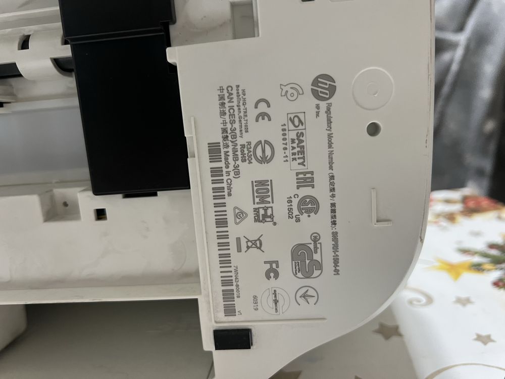 Vand imprimanta color HP Deskjet 2320 second hand