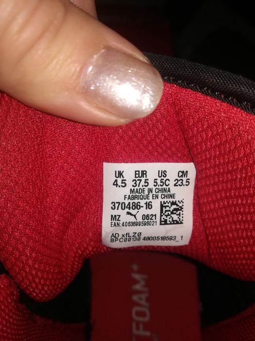 Adidași Puma nr 37,5