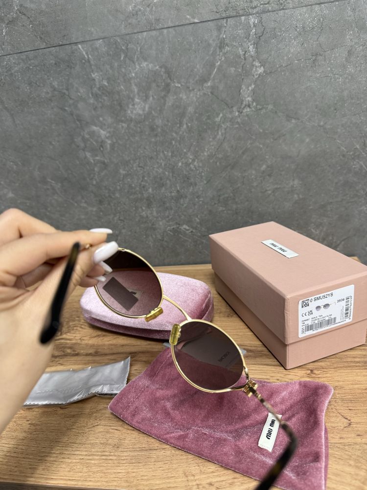 Очки Miu Miu 2025