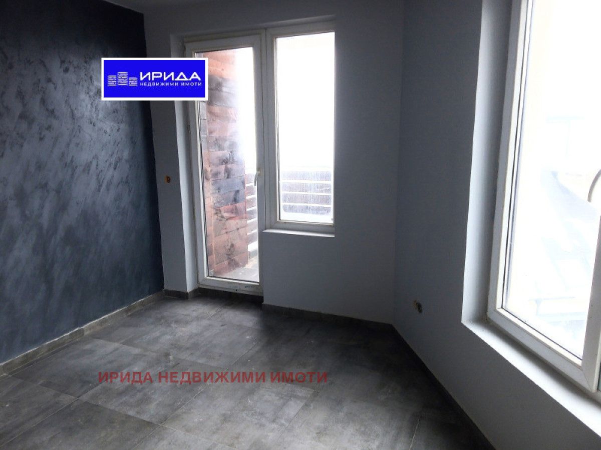Продава се Тристаен апартамент в София, Княжево - 85 кв.м за 1883 €/кв.м - Снимка #2