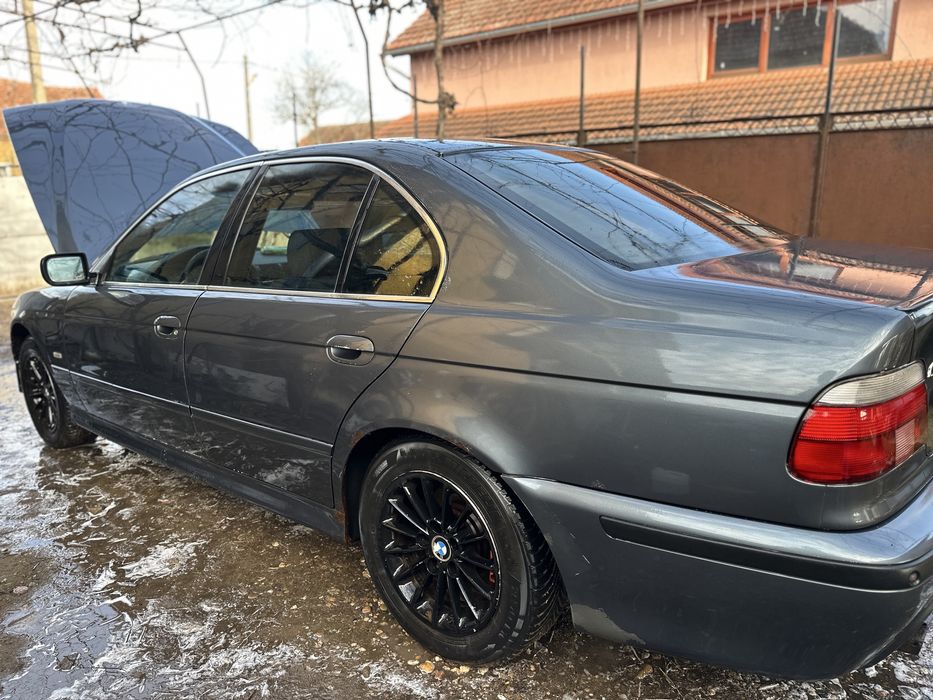 Vând Bmw e39 2.0D