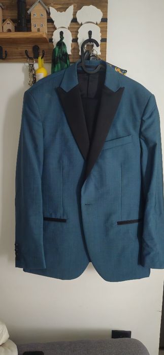 Costum eveniment si pantofi