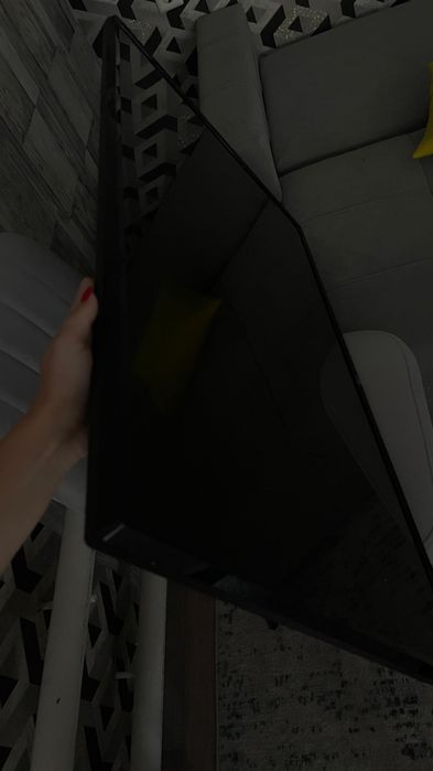Телевизор LG продам