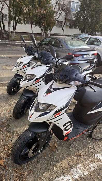 Inchiriez scutere piagio 50cm, yamaha, aprilia 125cm3