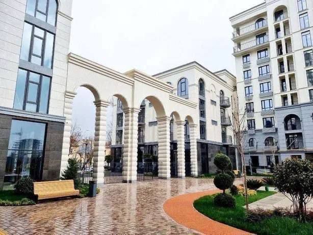 Продаётся 1в2 комнатная квартира NRG Mirzo Ulugbek