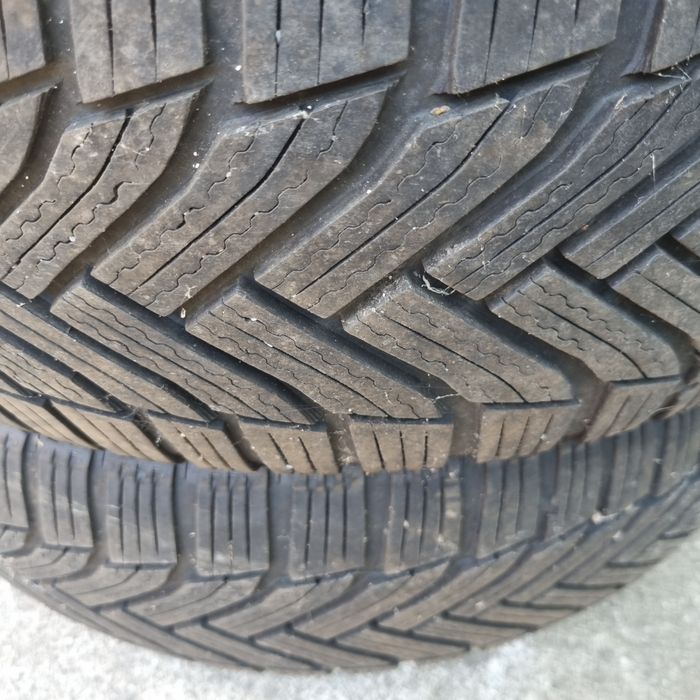 4x 225/55 R17 101V M&S Michelin Alpin 6
