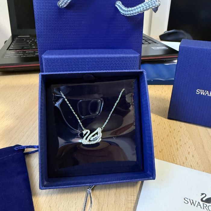 Lantisor Swarovski Model Dazzling Swan White