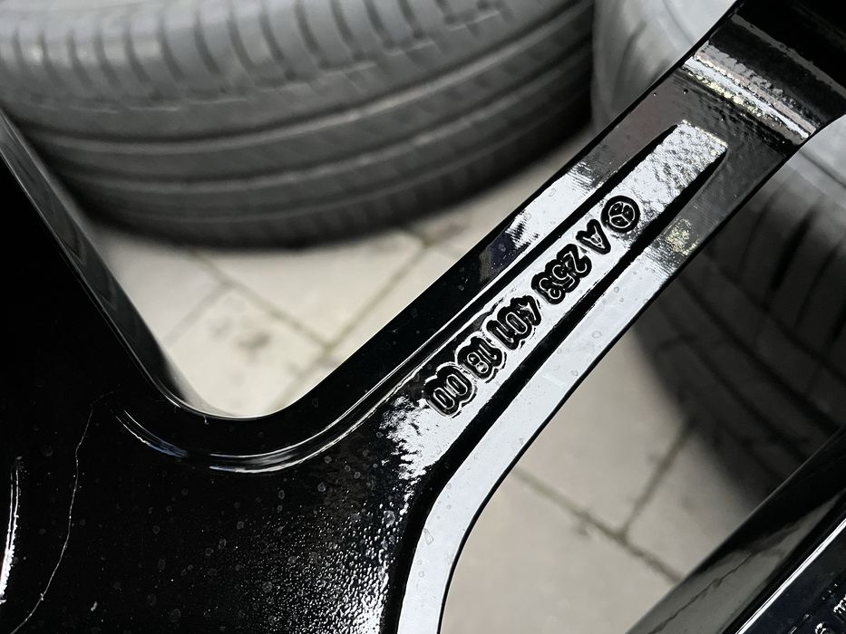 Jante 19 inch BiColore originale Mercedes GLC AMG 235 55 R19 5x112