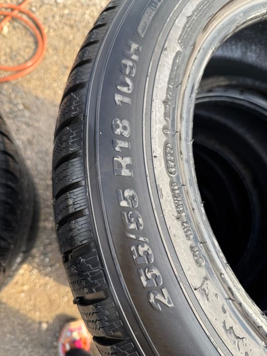 Комплект зимни гуми 255/55/18 Kumho