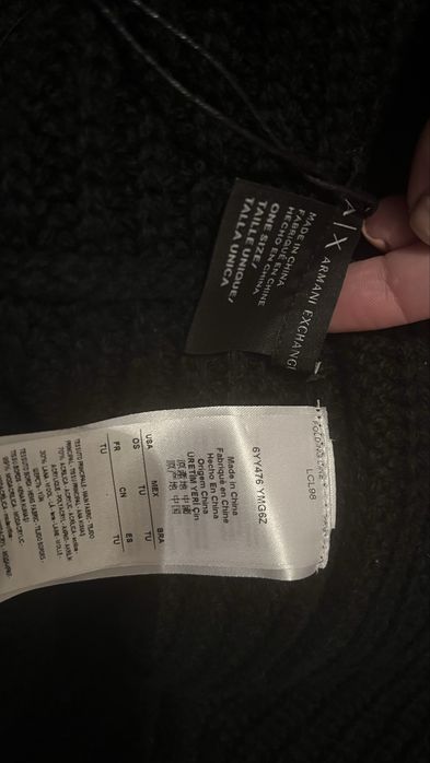 Пончо с косъм Armani ново