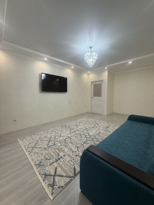 3 комн квартира жд вокзал /казииту