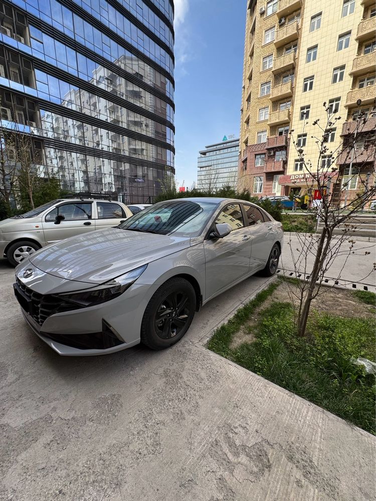 Hyundai elantra 1.6 full 2022 г.