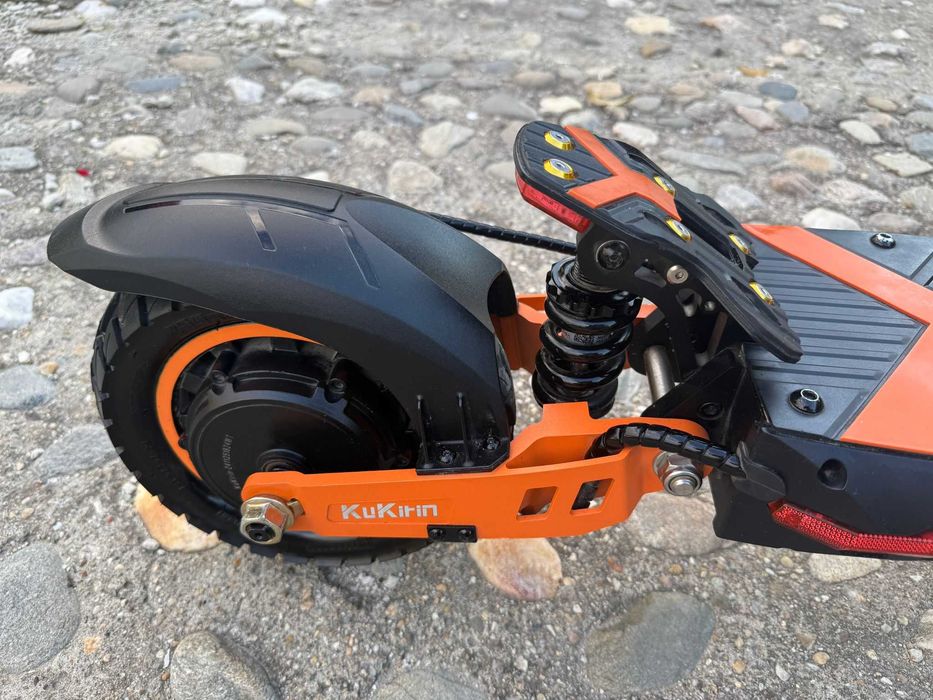 Kukirin G2max aproape noua