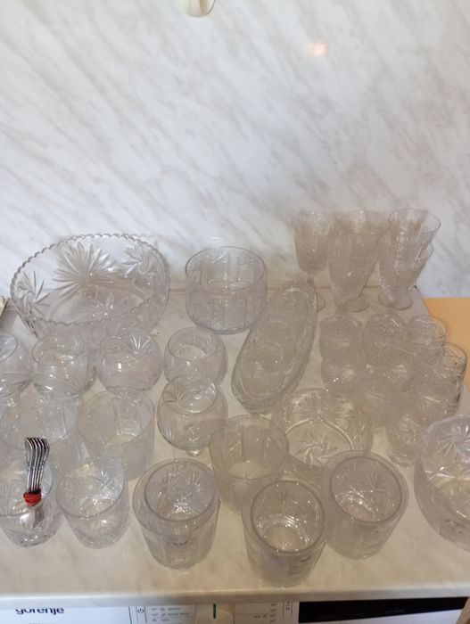 Кристал - всякакви видове чаши,купи,фруктиери