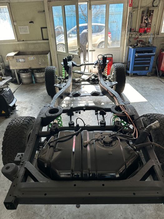 Nissan patrol y60 autoutilitara