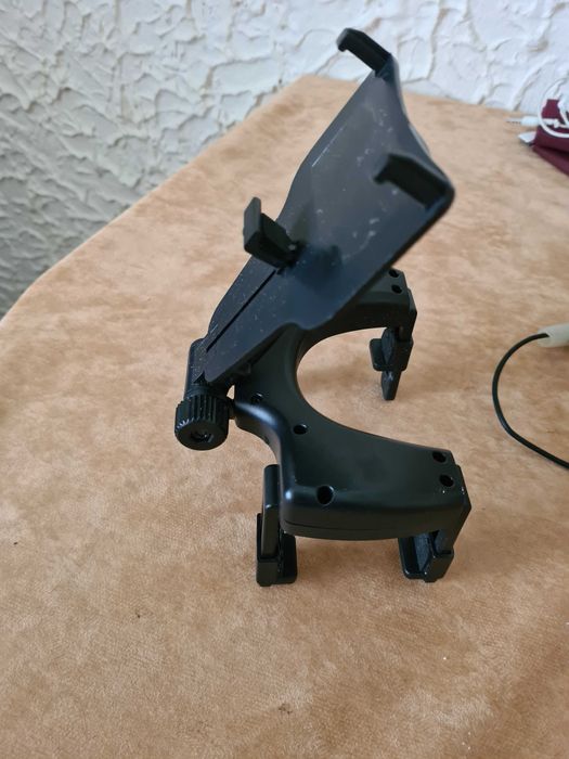 Vind consumabile si accesorii (Triunghi reflect. Antena TV. Suport GPS