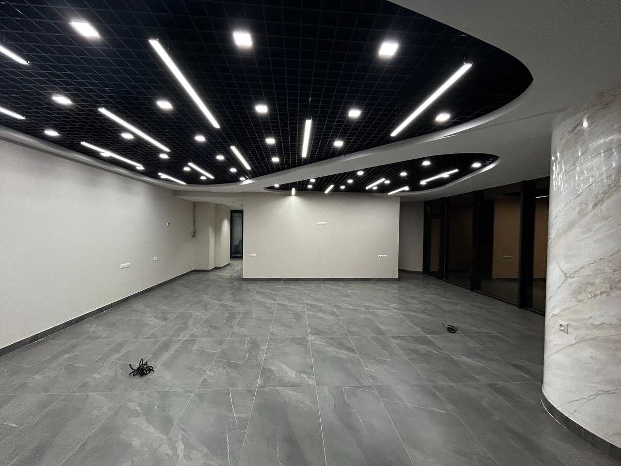 ZGG Бизнес Центр - Офис 117м2 - ул. Бабура - PIRAMIT - Zarafshan City