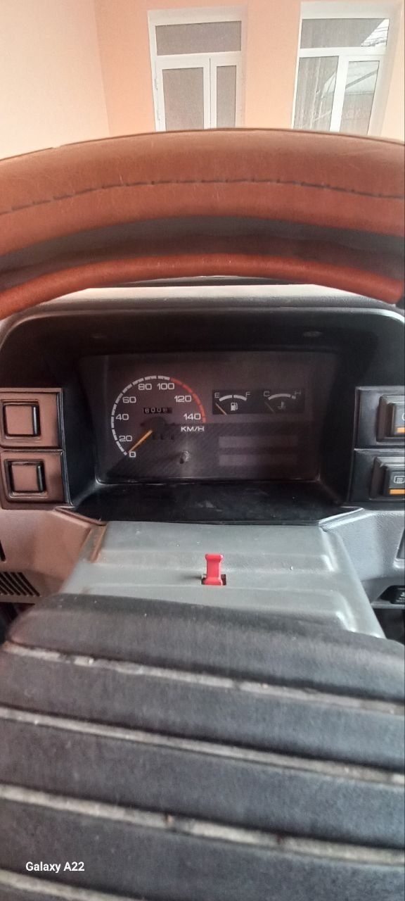 Damas daewoo sotiladi