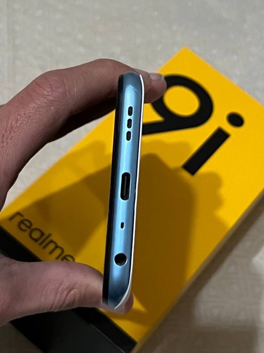 Realme 9i va Redmi 9A