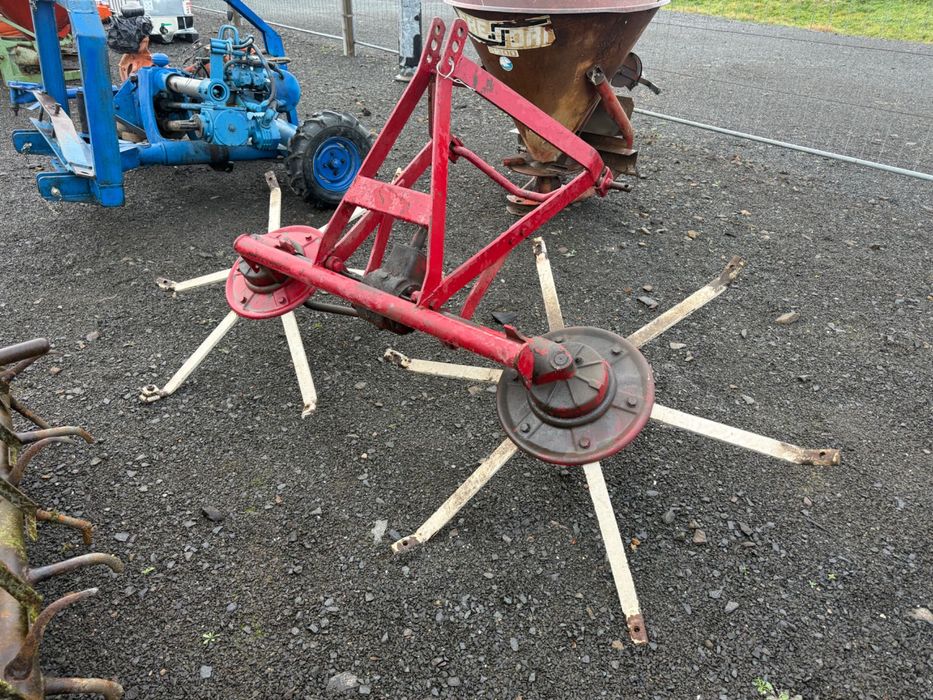 Intorcatoare pentru iarba, 2,50m, Agrotab Maramureș