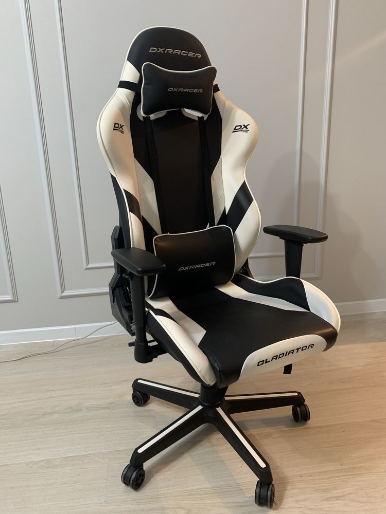 Кресло DxRacer Gladiator